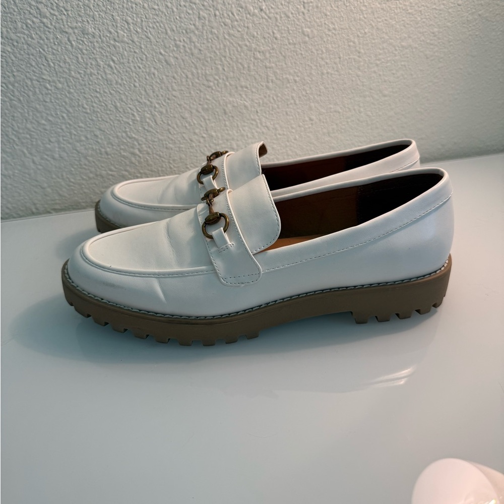White Loafers with Gold Buckle - Picture 4 of 7